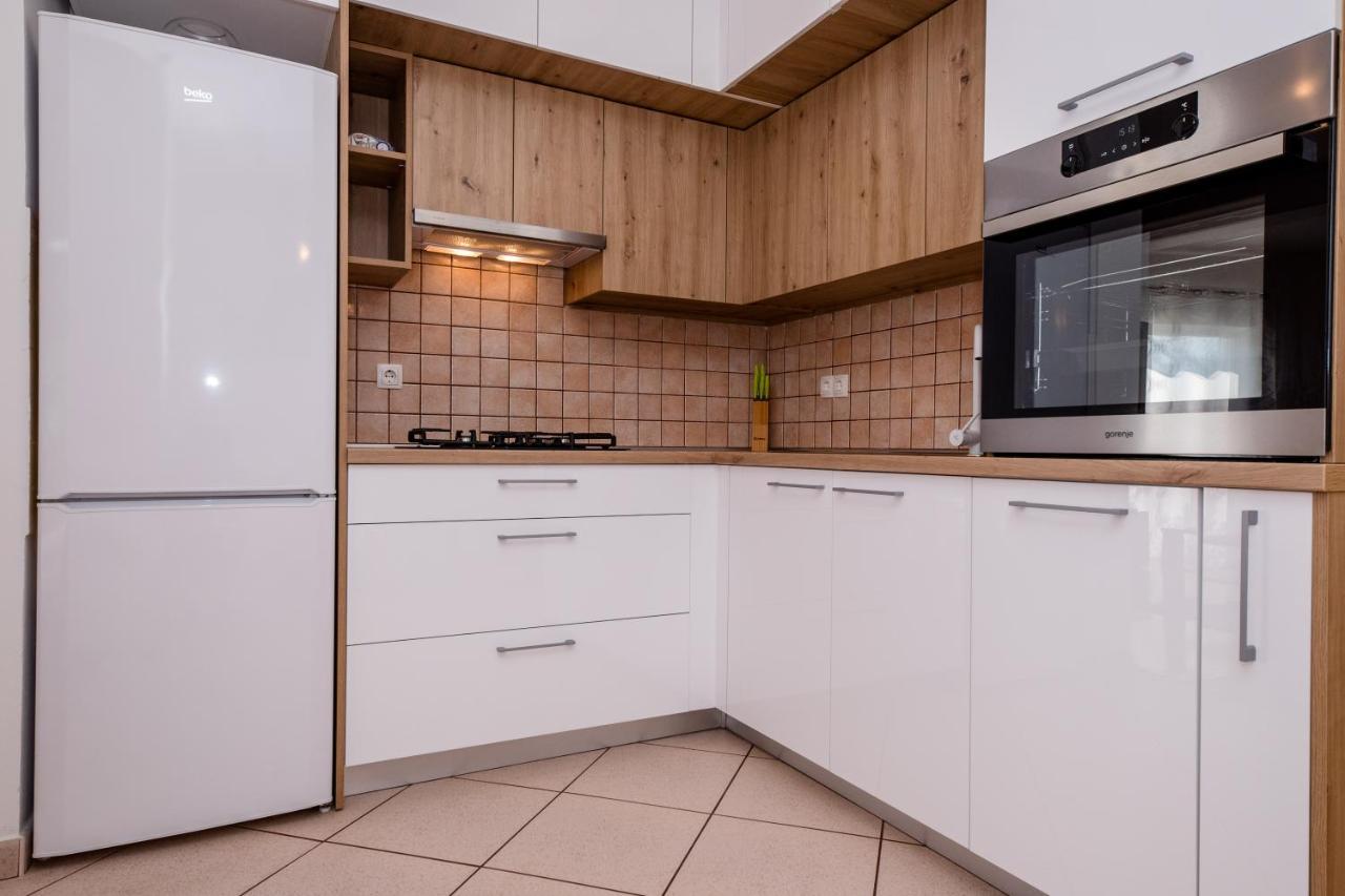 Zeljko Apartmani 로파르 외부 사진