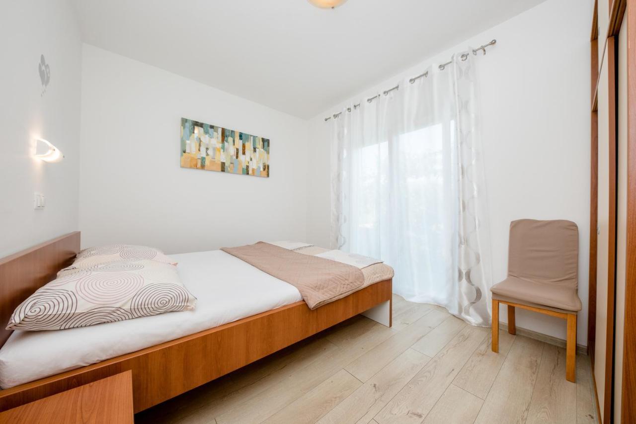 Zeljko Apartmani 로파르 외부 사진
